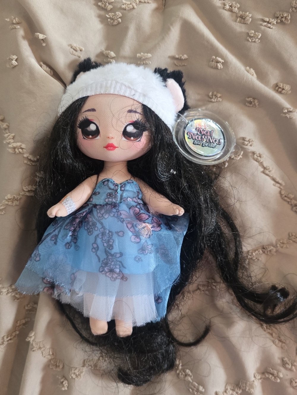6 - G8 Nah Nah Nah Surprise Doll Panda Juli Joyful